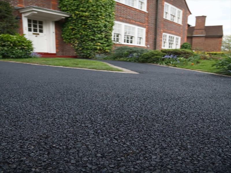 Abercraft Drives And Patios Ltd photo